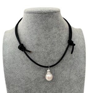 Artisan Pearl Drop Pendant on Black Leather Cord Choker Necklace NEW